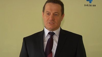 Тешнер насміхається над спробами вивести його на "чисту воду"