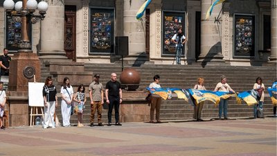 Акцію-нагадування про військовополонених та безвісти зниклих провели у Тернополі