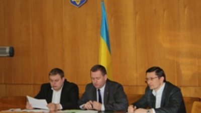 Обласні депутати займуться дорогами