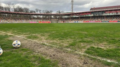 Як бренд ФК «Нива», вболівальники і міська влада Тернополя стали заручниками у «не футбольній» грі львівських «інвесторів» . Факт за фактом.