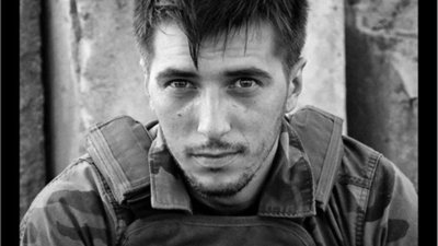 "Я вже не можу бути просто воєнкором, я хочу бути там. Це – моя війна…"
