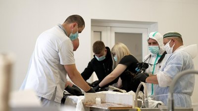 "Тілами це назвати важко": як у Тернополі ідентифікують рештки українських військових, які передала росія