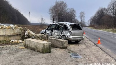 У жахливій автотрощі на Тернопільщині загинуло немовля