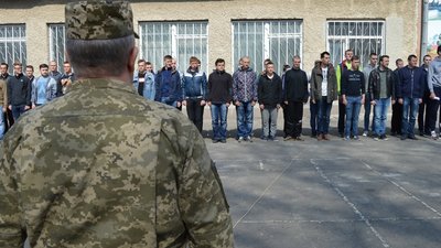 До військкомату - через "Дію": уряд затвердив нові правила військового обліку