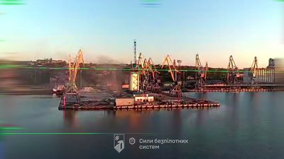 Корпус "Азов" повідомив про вогневий контроль порту в Маріуполі