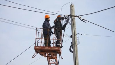 Війна і погода: в "Тернопільобленерго" спробували виправдатися за порушення під час відключень електроенергії