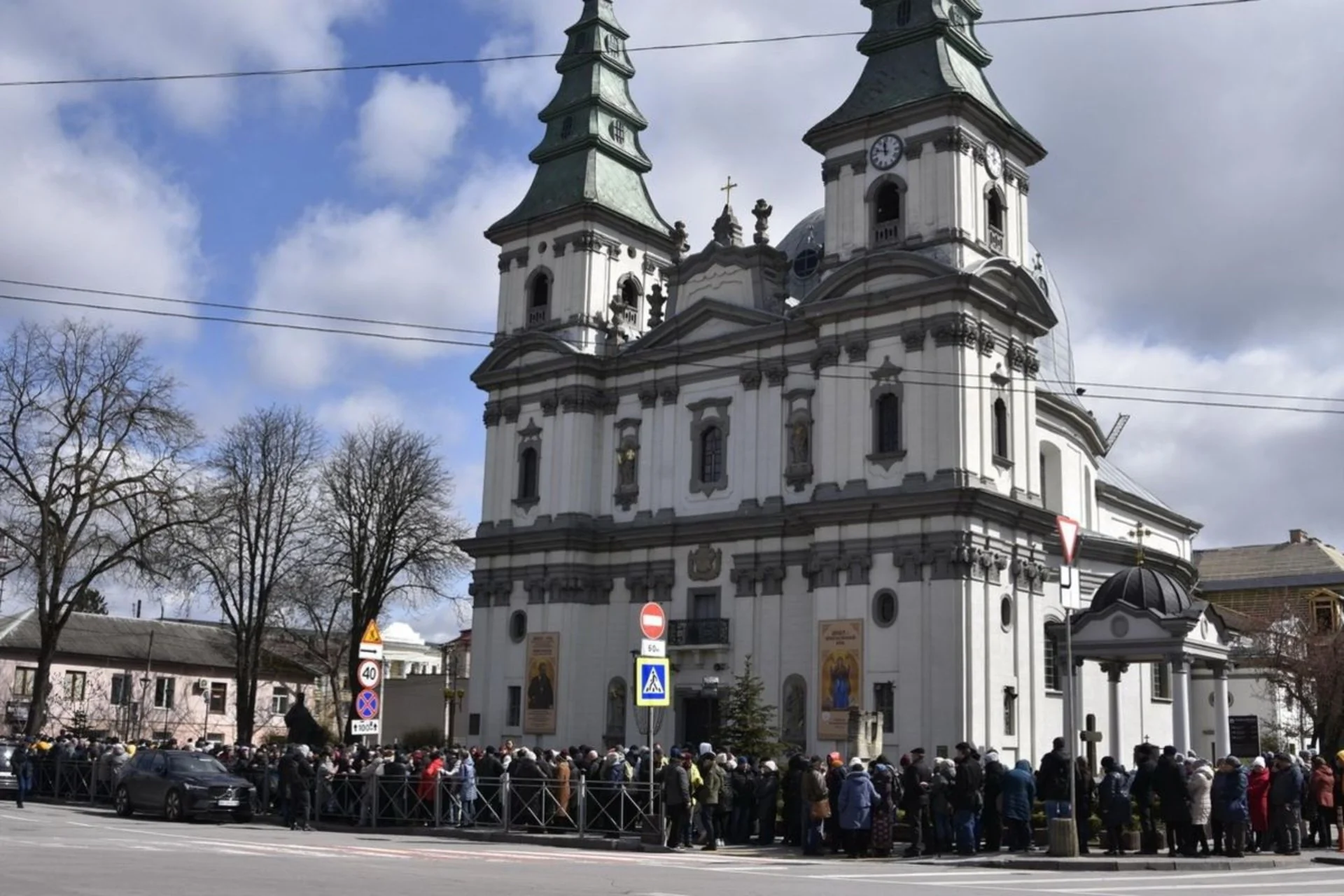 На Великдень в області будуть посилено стежити за громадським порядком