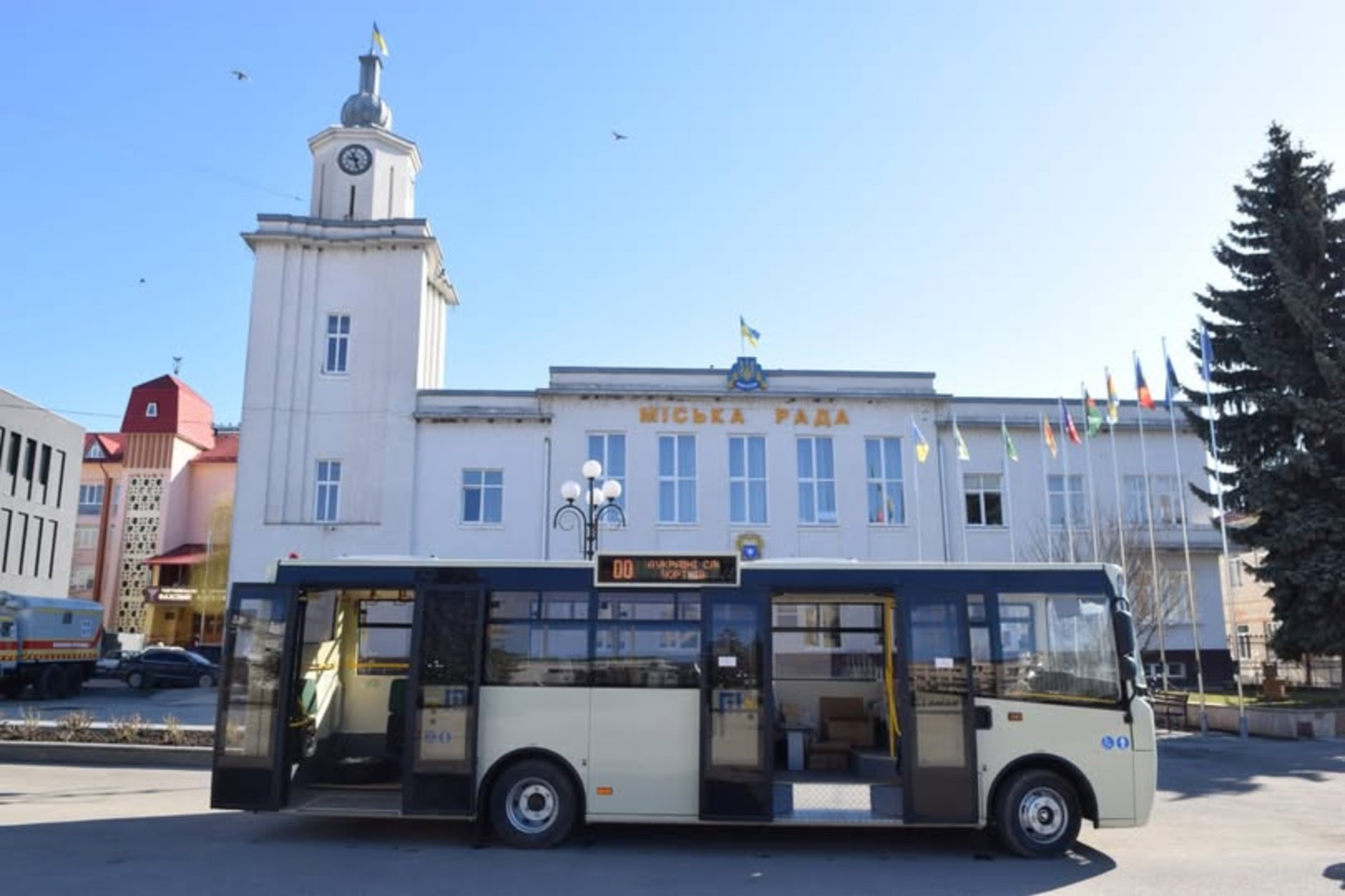 Через ріст цін на пальне громади на Тернопільщині збільшують вартість проїзду у громадському транспорті
