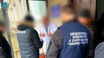 Тернопільський суд оштрафував голову ВЛК за вимагання хабара від мобілізованого