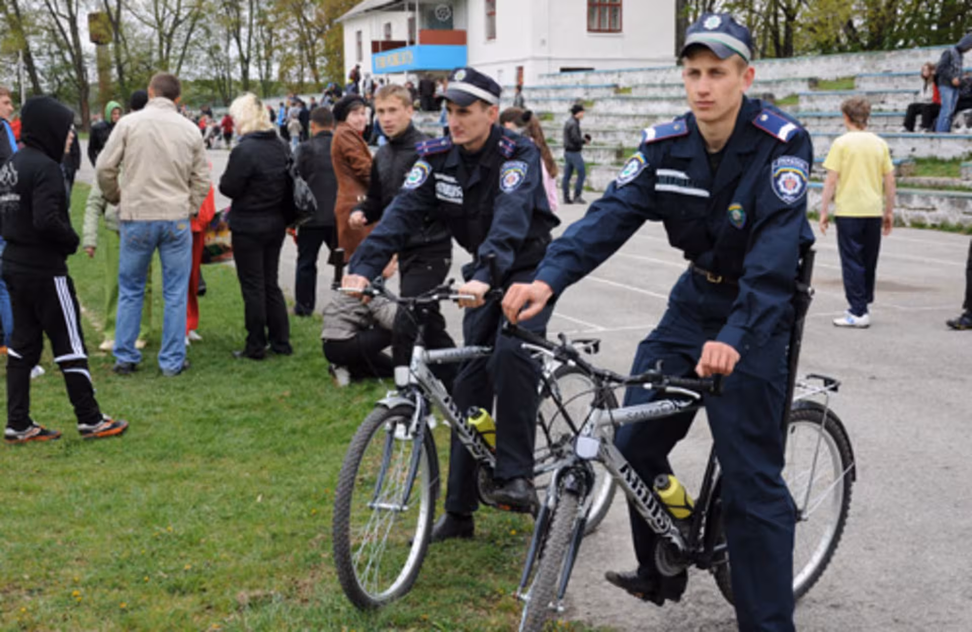 Для міліціонерів на велосипедах пошили літню форму