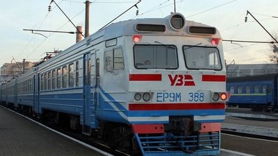 Від завтра через Тернопіль почнуть курсувати електрички