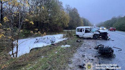 11 осіб постраждали в ДТП на півдні Тернопільщини