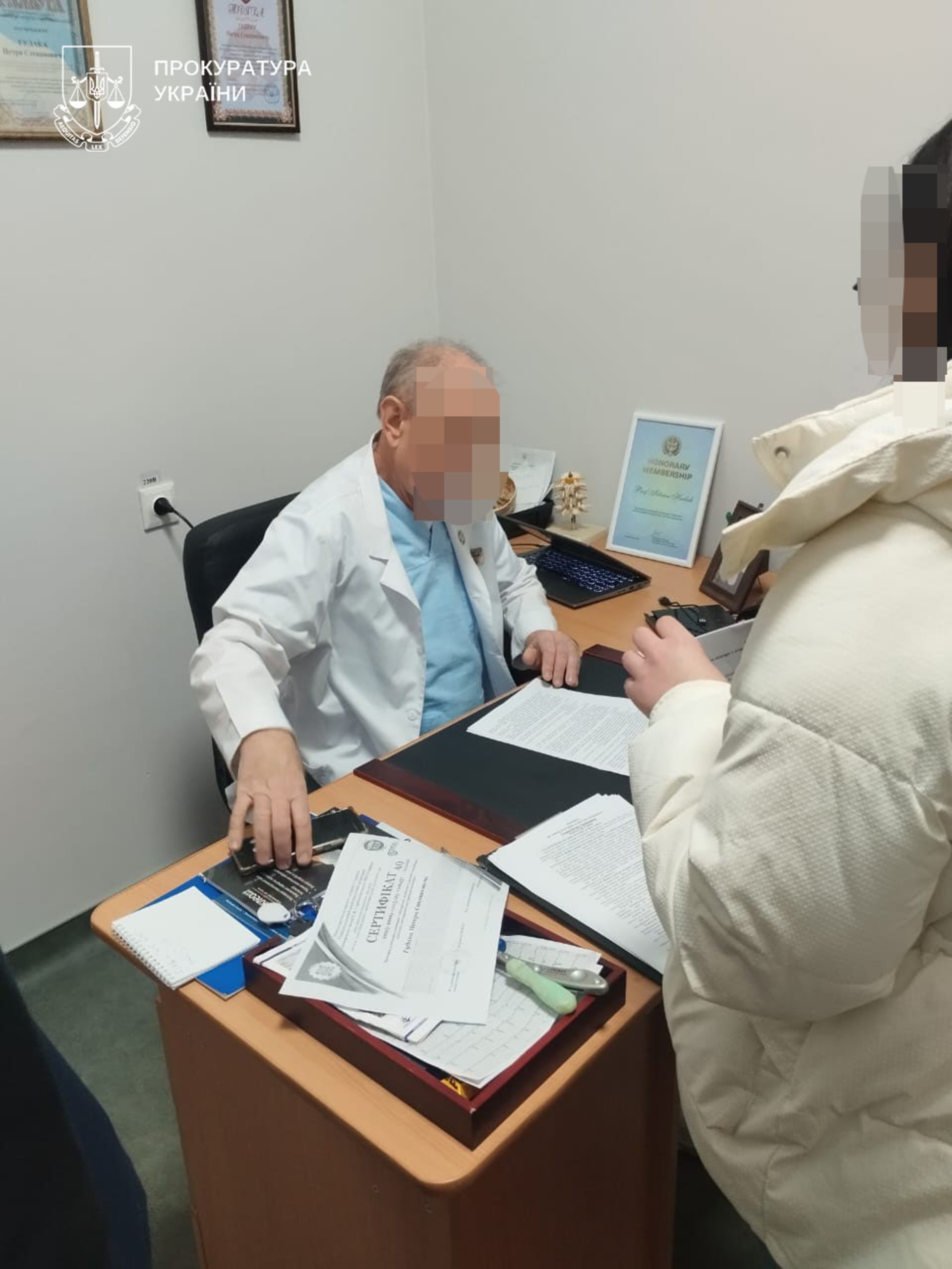 Тернопільський суд розгляне справу лікаря, який залікував пацієнта до реальної інвалідності