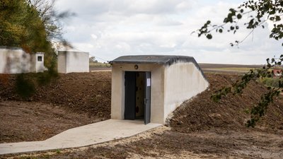 Укриття облаштували вже у всіх освітніх закладах Тернопільщини. ФОТО