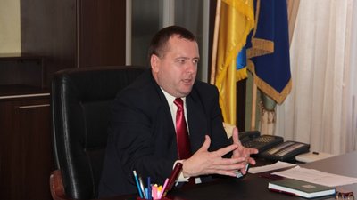 Хомінець пішов війною на Азарова