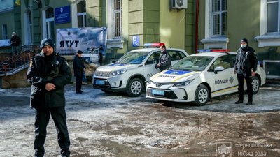 Офіцери Тернопільської громади отримали службові автомобілі. ФОТО