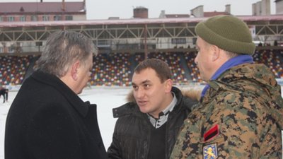 Як кумедно сварилися два губернатори. Народний і антинародний. ВІДЕО