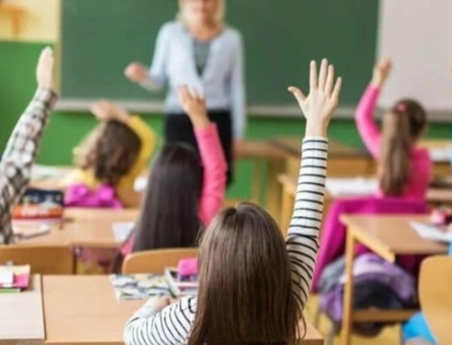 З понеділка у тернопільських школах відновлюється навчання