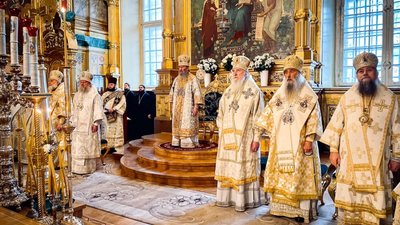 Глава УПЦ МП відслужив літургію у Почаївській Лаврі. Можливо, востаннє...