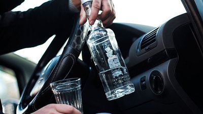 За чотири дні на Тернопільщині спіймали майже сорок п'яних водіїв: автомобілі передадуть військовим