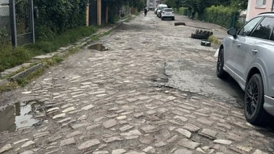 Через ремонт буде перекритий рух по ще одній вулиці в Тернополі