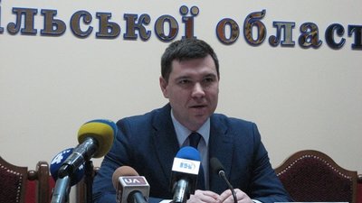 Прокурор області розповів про свою зарплату і житло