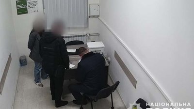 Три роки в'язниці загрожує стоматологу, через недбалість якого померла дитина