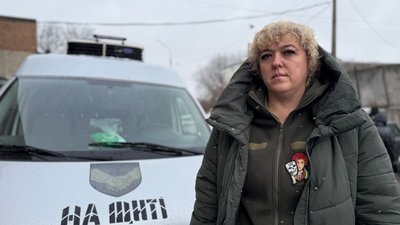 Кермувала тролейбусом, а нині перевозить полеглих бійців, - історія водійки місії "На щиті"