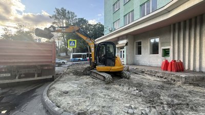 У Тернополі продовжують облаштовувати безбар'єрний доступ