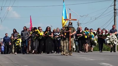 Мріяв після перемоги поїхати у подорож: в Тернополі попрощалися із бійцем Михайлом Петришиним. ВІДЕО