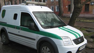 Угорська влада викрала машини "Ощадбанку", які везли мільйони готівки в Австрію