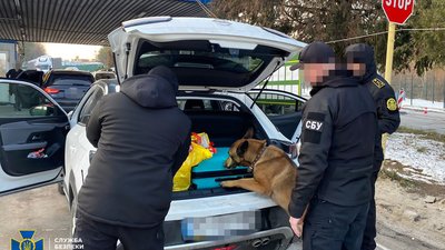 СБУ і ДБР провели обшуки на Тернопільській митниці. ФОТО