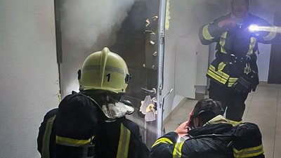 Пожежа у тернопільській багатоповерхівці: евакуювали 12 людей