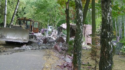 Джерело і парк після сектантів приберуть до кінця тижня