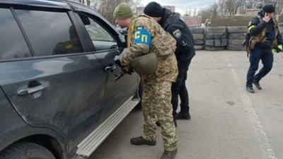 Тернопільщина пасе задніх у мобілізації: за справу взялися правоохоронці