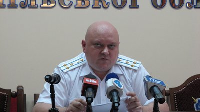 Прокуратура аж через 2 роки помітила незаконні кар'єри