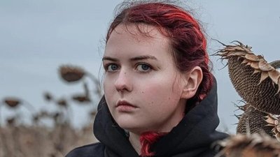 "Кожна моя сльоза збирала журналістів", - парамедикиня "Пташка" розповіла про мінуси впізнаваності