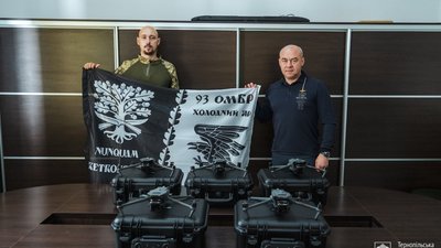 "Бойові пташки" DJI Mavic 3Т від Тернопільської міської ради вирушили до 9-ї бригади "Холодний Яр", - Сергій Надал