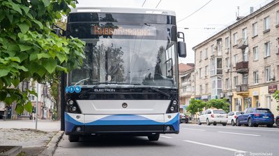 У серпні ремонтуватимуть заїзні кишені біля двох зупинок