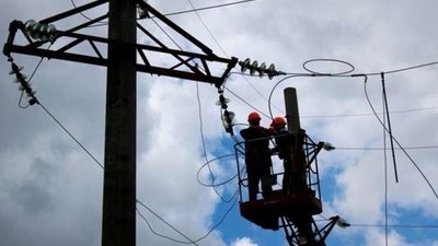 Негода знеструмила понад півсотні населених пунктів на Тернопільщині