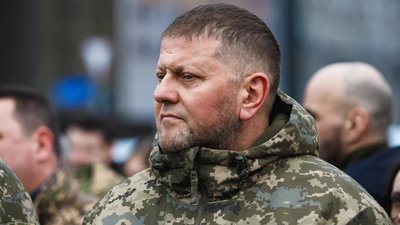 Надзвичайний і Повноважний Валерій Залужний: вияв довіри, чи "почесне заслання"?