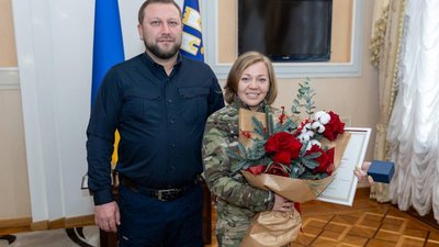 Відома тернопільська волонтерка отримала "Золоте серце" від Зеленського