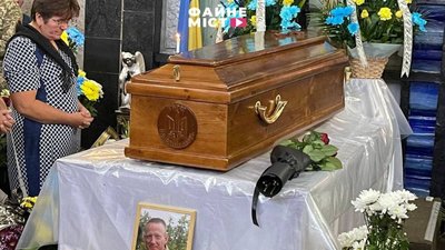 Загинув у запеклому бою: Тернопіль прощається з Ігорем Худим. ВІДЕО