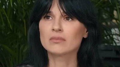 Внаслідок ракетного обстрілу у Чорткові зруйновано будинок, де переховувалася від війни відома телеведуча