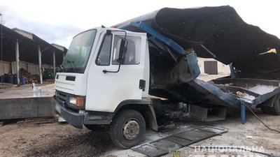 Уламки розлетілися на сотні метрів: внаслідок вибуху цистерни на Тернопільщині загинув чоловік