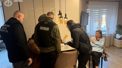 Посадовицю Тернопільського ДСНС судимуть за неправомірну вигоду