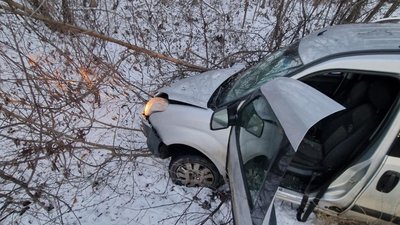 Водій був п'яний як чіп: на Тернопільщині автомобіль злетів з траси. ФОТО