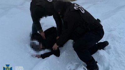 СБУ затримала російських агентів, які розвідували наслідки ракетної атаки на Львів