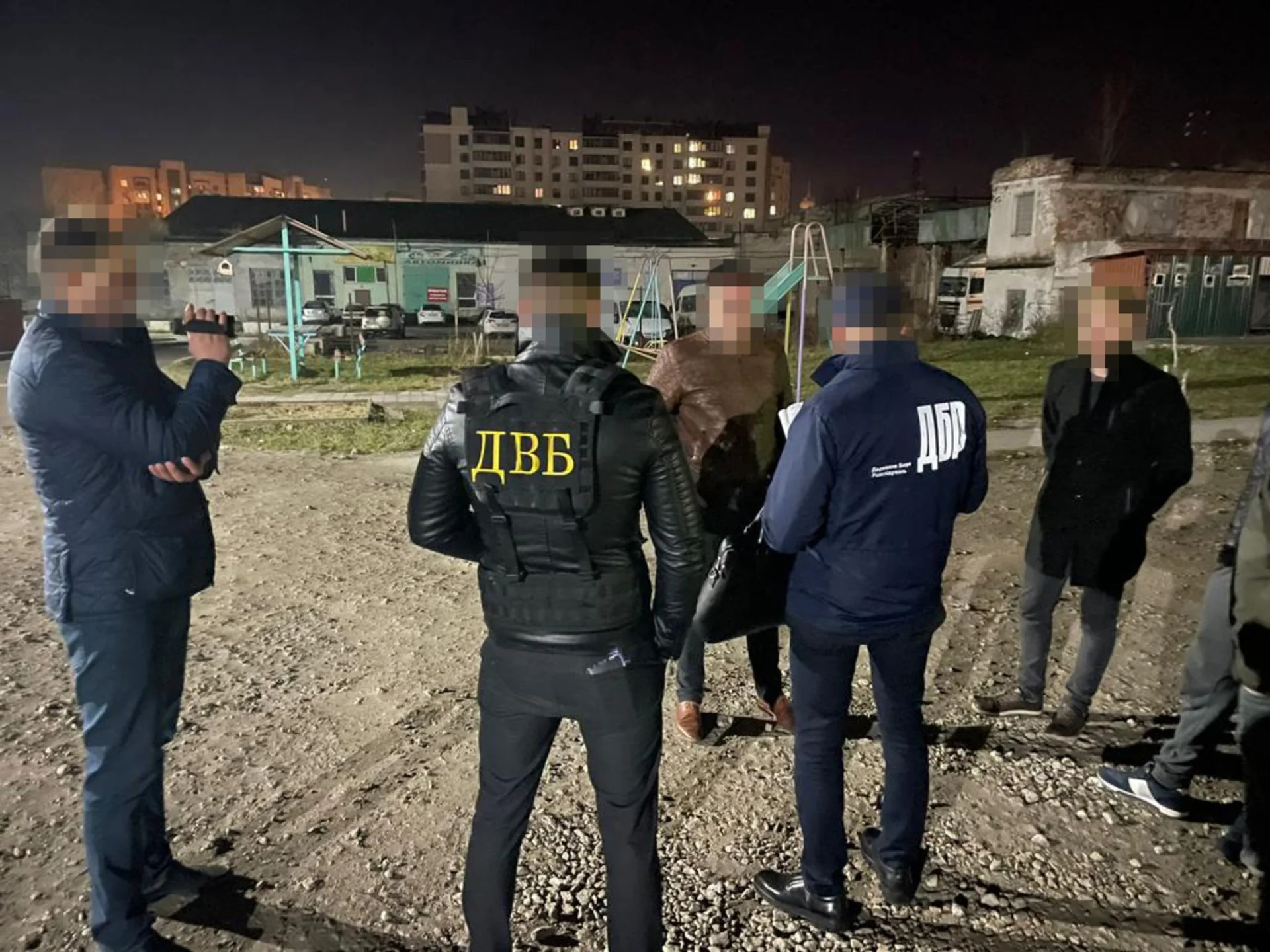 Обіцяв "порішати" з правами: поліціянта спіймали на солідному хабарі. ФОТО