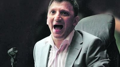 Псевдолікар Слюсарчук зарізав сина священика у районній лікарні на Тернопільщині!